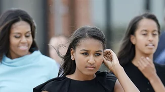 Malia και Sasha Obama δίνουν μια σπάνια συνέντευξη στο ντοκιμαντέρ του Netflix για τη Michelle