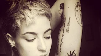 Το πιο αναπάντεχο μέρος να κάνεις τατουάζ και γιατί έγινε ξανά trend!