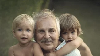 Πώς να εκπαιδεύσεις τους παππούδες για να μη σου … «χαλάσουν» το παιδί