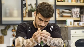 Άκης Πετρετζίκης: Ετοιμάζει το νέο του περιοδικό!