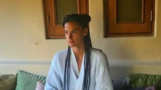 Χριστίνα Μπόμπα: Υποδέχτηκε την κολλητή της στον Αγ.Δομίνικο!