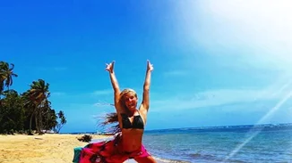 Σάρα Εσκενάζυ: Η φωτογραφία αγκαλιά με την Ελεονώρα Μελέτη