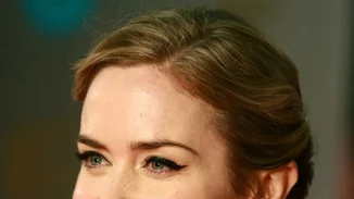 Emily Blunt: Η πρώτη της φωτογραφία ως Mary Poppins!