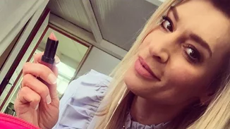 Ζέτα Δούκα - Μιχάλης Χατζαντωνάς: Η πρώτη φωτογραφία από την βάπτιση της κόρης τους