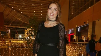 Μικαέλα Φωτιάδη: Φωτογραφήθηκε ημίγυμνη λίγες ημέρες πριν γεννήσει