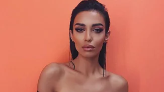 Ελένη Φουρέιρα: Στις πρόβες των Mad Video Music Awards με καυτό σορτσάκι