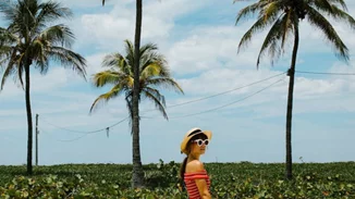 8 tips για να ντυθείς όταν έχει καύσωνα