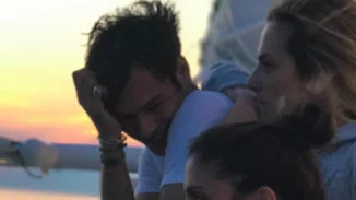 Ντορέττα Παπαδημητρίου- Μαίρη Συνατσάκη: Το ξεκαρδιστικό video από τις διακοπές στην Τήνο με τον Σπύρο Σαμοΐλη!