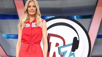 Ζέτα Μακρυπούλια: Χορεύει σαν "Σουλιώτισσα" και πέφτει από τον γκρεμό