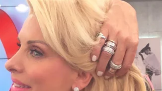 Ελένη Μενεγάκη: Τι φόρεσε στην εκπομπή της Παρασκευής