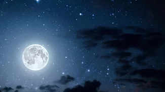 Πανσέληνος στον Τοξότη στις 9 Ιουνίου