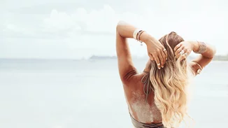 Μαλλιά γεμάτα λάμψη και ενέργεια όλο το καλοκαίρι, σύμφωνα με τις δικές σου ανάγκες!