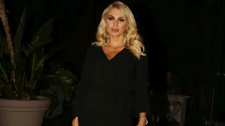 Κωνσταντίνα Σπυροπούλου: Αγκαλιά με παίκτη του Survivor