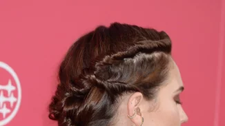 Αυτό είναι το χτένισμα που θα κάνεις όλο το Σαββατοκύριακο!