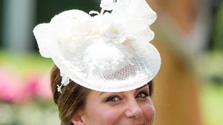 Σαν τo Pretty Woman | Έτσι θα υιοθετήσεις το στυλ των καλοκαιρινών ιπποδρομιών