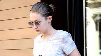 Gigi Hadid: Ντύθηκε σαν τη... Jennifer Aniston