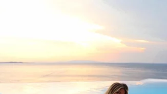 Sarah Kohan: Η blogger βρίσκεται στη Μύκονο και μοιράζεται τις πιο μαγικές φωτό