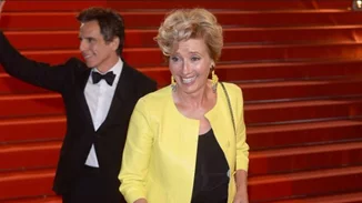 Emma Thompson: Διακοπές στη Μήλο για την πασίγνωστη ηθοποιό
