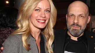 Ζέτα Μακρυπούλια - Νίκος Μουτσινάς: Η χαμογελαστή selfie από την παραλία