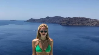 Chiara Ferragni: Βρίσκεται στην Σαντορίνη και δηλώνει μαγεμένη!