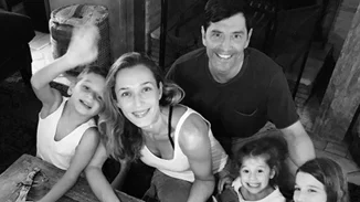 Σάκης Ρουβάς - Κάτια Ζυγούλη: Πιο ερωτευμένοι από ποτέ σε βραδινή έξοδο