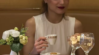 Το ξενοδοχείο Τιτάνια ανακαινίστηκε και σε περιμένει να το ανακαλύψεις