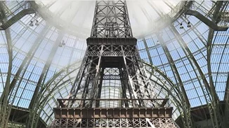 Chanel Φθινόπωρο/ Χειμώνας 2017 Haute Couture: Ο Πύργος του Άιφελ χώρεσε στο Grand Palais!