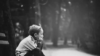 Τα παιδιά που «δεν τα παίζει» κανείς