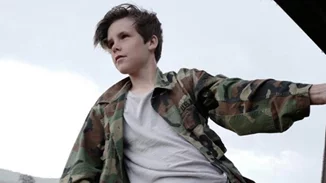 Cruz Beckham: Eτοιμάζει το πρώτο του δισκογραφικό άλμπουμ