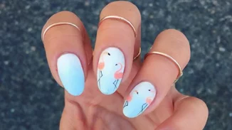 Flamingo nails: Η υστερία με τα φλαμίνγκο τώρα και στα νύχια σου