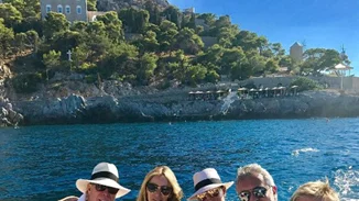 Kris Jenner - Tommy Hilfiger: Για διακοπές στην Ύδρα