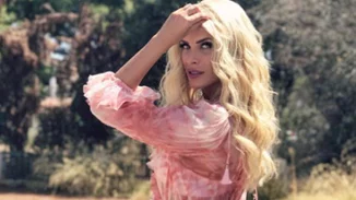 Η Κατερίνα Καινούργιου Στο Celebrity: Αυτή είναι η πιο εντυπωσιακή φωτογράφιση του καλοκαιριού!