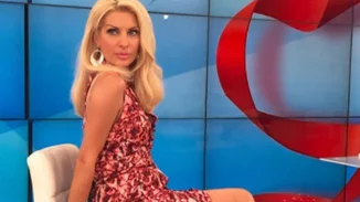 Ελένη Μενεγάκη: Καλοκαιρινές διακοπές με τον αδερφό της