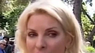 Ελένη Μενεγάκη: Λύγισε στην κηδεία του Κυριακού