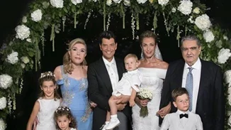 Σάκης Ρουβάς - Κάτια Ζυγούλη: Έλαμψαν οι καλεσμένοι στον γάμο της δεκαετίας