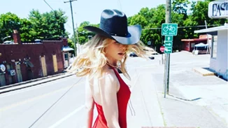 Nicole Kidman: Στην πιο προκλητική της φωτογράφιση!