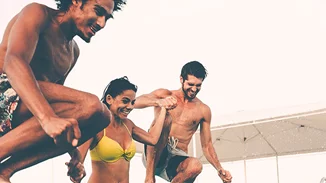 Πώς θα διοργανώσεις το τέλειο καλοκαιρινό πάρτι