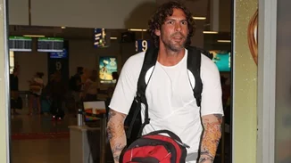 Γιάννης Σπαλιάρας: Επέστρεψε στην Ελλάδα! Όλες οι φωτογραφίες