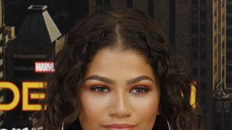 Zendaya | Οι θαυμαστές της τη θεωρούν ήδη την "πιο καλοντυμένη σταρ του 2021"