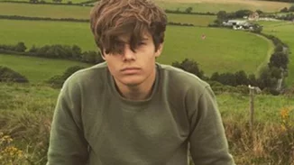 Arthur Chatto: Πώς ο ανιψιός της βασίλισσας Ελισάβετ έγινε το πιο sexy viral θέμα του καλοκαιριού στη Βρετανία;