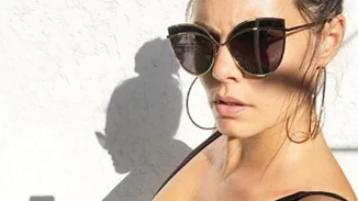 Μαρία Κορινθίου: Ποζάρει με λεοπάρ μπικίνι