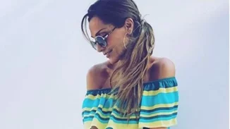 Δέσποινα Βανδή: Βόλτα στην θάλασσα με την καλύτερη παρέα