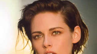 H Kristen Stewart πρωταγωνιστεί στο πιο ξεχωριστό βίντεο της νέας σεζόν