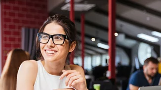 Μερικές σκληρές αλήθειες που πρέπει να μάθεις για τη δουλειά πριν γίνεις 30