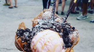 Wowfulls: Το χωνάκι παγωτού έγινε βάφλα και το Instagram παίρνει φωτιά!