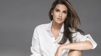 Σταματίνα Τσιμτσιλή: Τι φόρεσε στην πρεμιέρα της εκπομπής της