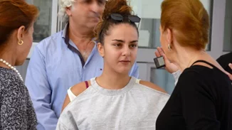 Ζένια Μπονάτσου | Η δυσαρέσκειά της απέναντι στους φωτογράφους