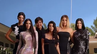 Keeping Up With the Kardashians | Το πρώτο προωθητικό βίντεο του reality είναι ο,τι πιο cult θα δεις σήμερα!
