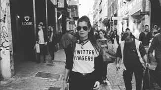 Κατερίνα Μουτσάτσου: Διακοπές με τον γιο και τον σύζυγό της