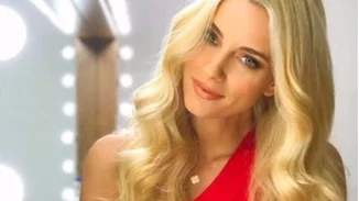 Δούκισσα Νομικού: Ρομαντική βόλτα στην Αθήνα στον 3ο μήνα της εγκυμοσύνης της